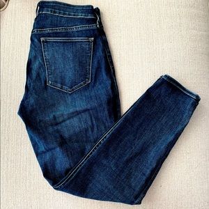 Gap 1969 mid-rise curvy true skinny